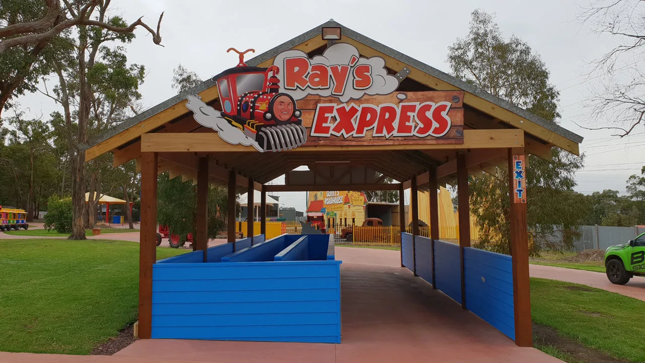 Ray's Express Ride signage by BENHER